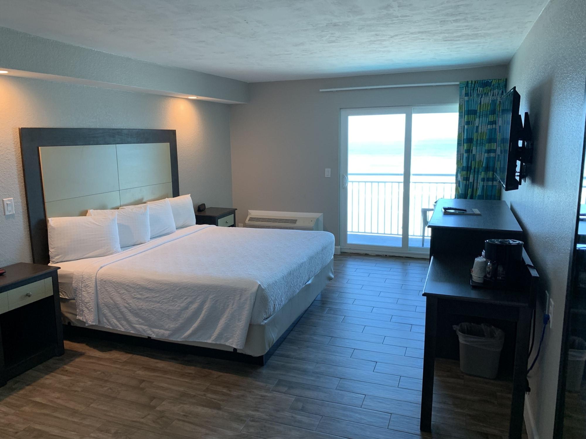 Boardwalk Inn And Suites Daytona Beach Exterior photo