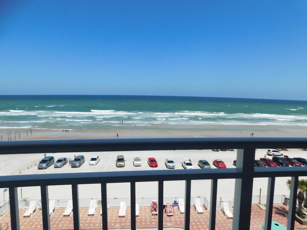 Boardwalk Inn And Suites Daytona Beach Exterior photo