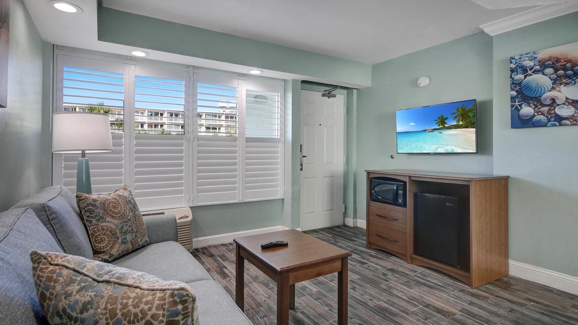 Boardwalk Inn And Suites Daytona Beach Exterior photo